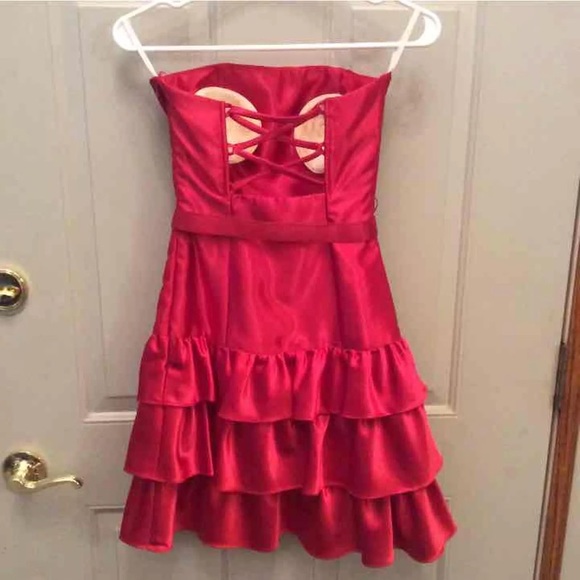 Jessica McClintock red strapless mini dress - Picture 2 of 2